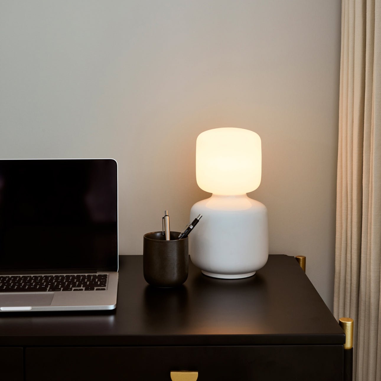 Reflection Lamp – Reflection Oval Table Lamp - Image 5